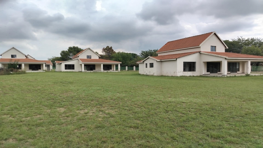 3 Bedroom Property for Sale in Vaaldam SH Free State